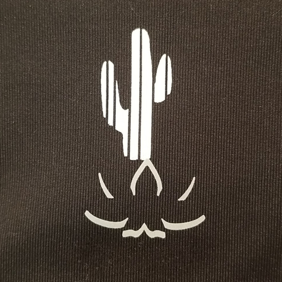 💕BEYOND YOGA💕 Cactus High Waisted Midi Legging Medium M NWT - Picture 5 of 16